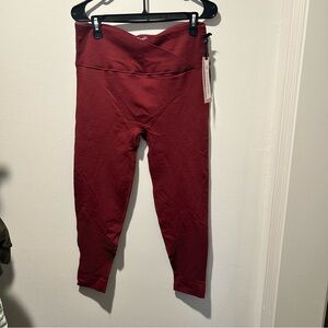 NWT SHEFIT Burgundy cropped Leggings 2Luxe
